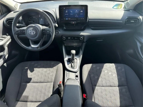 Toyota Yaris ACTIVE PLUS