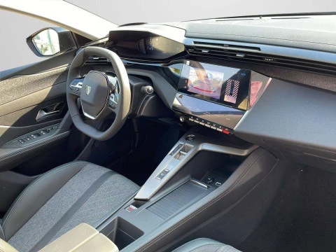 Peugeot 408 408 Allure HYBRID 136 eDCS6