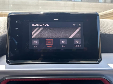 Seat Arona FR 1.0 TSI 115CV XM 5P