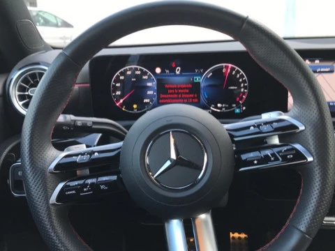 Mercedes-Benz Clase A  250 e Compacto