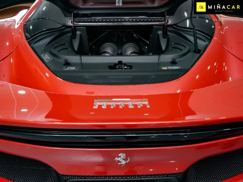 Ferrari 296 3.0 V6 GTS 610 kW (830 CV)