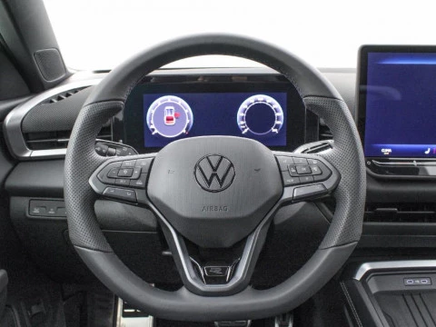 Volkswagen T-Roc 1.5 ETSI MHEV DSG R-LINE 1ST EDITION 150 5P