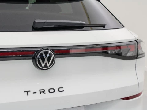 Volkswagen T-Roc 1.5 ETSI MHEV DSG R-LINE 1ST EDITION 150 5P