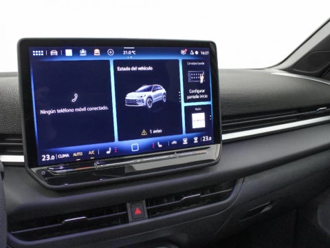 Volkswagen T-Roc 1.5 ETSI MHEV DSG R-LINE 1ST EDITION 150 5P