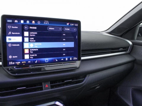 Volkswagen T-Roc 1.5 ETSI MHEV DSG R-LINE 1ST EDITION 150 5P