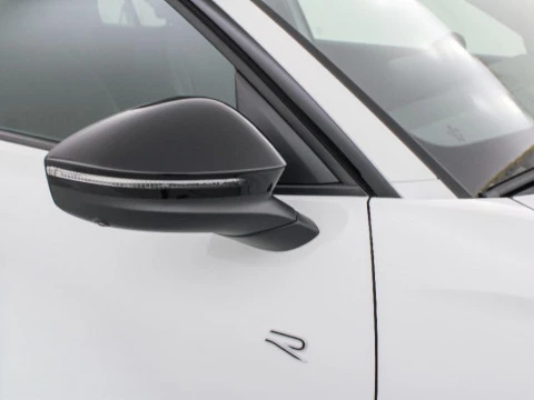 Volkswagen T-Roc 1.5 ETSI MHEV DSG R-LINE 1ST EDITION 150 5P
