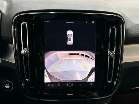 Volvo XC40 2.0 B3 PLUS DARK CON P.DRIVER 163 5P