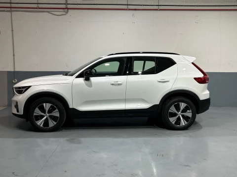 Volvo XC40 2.0 B3 PLUS DARK CON P.DRIVER 163 5P
