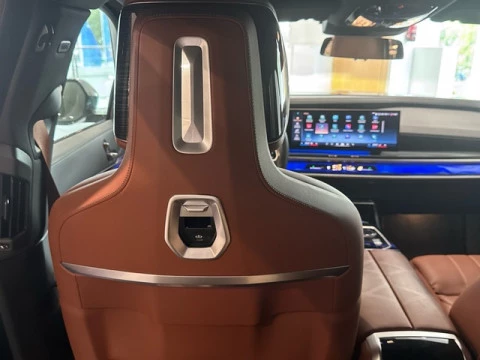 BMW Serie 7 740d xDrive 220 kW (299 CV)