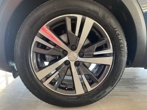 Peugeot 3008 1.5 BlueHDi 96kW (130CV) S&S Allure