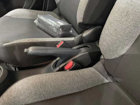 Toyota Aygo X Cross 1.0 VVT-I 72CV Play