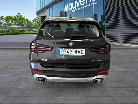 BMW X3 sDrive18d xLine