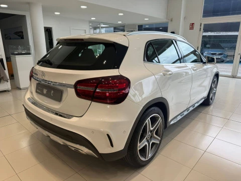 Mercedes-Benz GLA 2.2 GLA 200 D DCT 5P