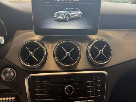 Mercedes-Benz GLA 2.2 GLA 200 D DCT 5P