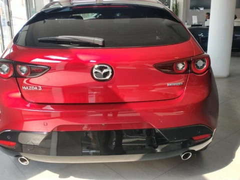 Mazda3 MAZDA3 2024 2.0L E-SKYACTIV X MHEV 137 KW (186 CV) 6AT  FWD EXCLUSIVE-LINE +  DESIGN