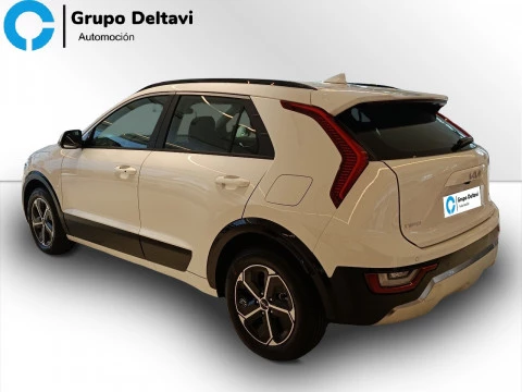 Kia Niro 1.6 GDi HEV 95kW (129CV) Drive