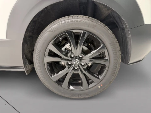 Mazda CX-30 e-SKYACTIV G AT Homura