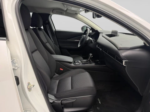 Mazda CX-30 e-SKYACTIV G AT Homura