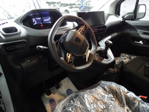 Peugeot e-Rifter e-Rifter GT Standard 100kW