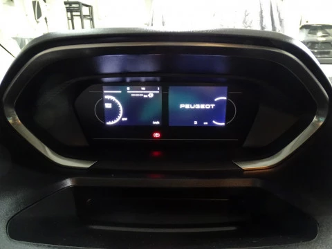 Peugeot e-Rifter e-Rifter GT Standard 100kW