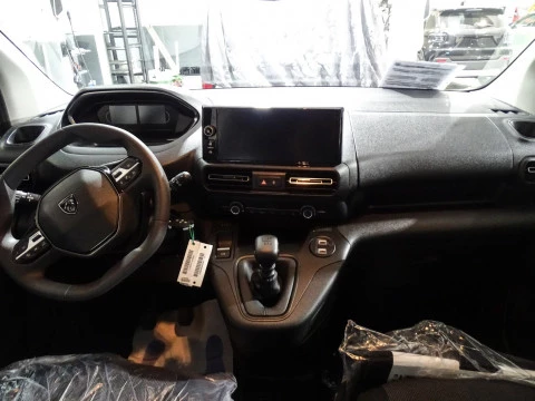 Peugeot e-Rifter e-Rifter GT Standard 100kW