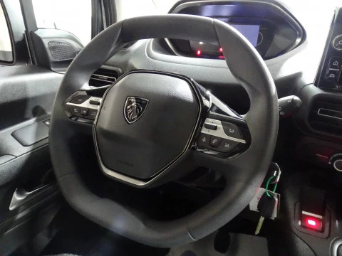 Peugeot e-Rifter e-Rifter GT Standard 100kW