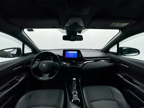 Toyota C-HR 2.0 180H Advance