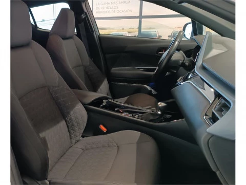 Toyota C-HR 5P Advance 180H e-CVT