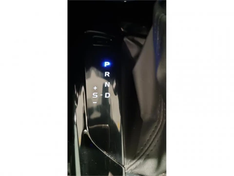 Toyota C-HR 5P Advance 180H e-CVT