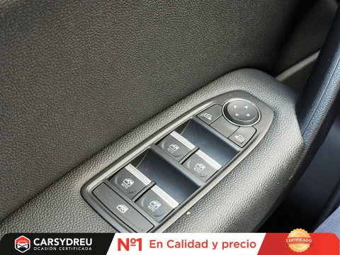 Renault Captur techno Fast Track E-Tech híbrido 105 kW