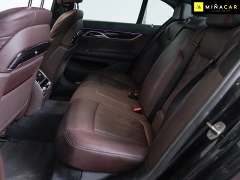 BMW Serie 7 730d xDrive 210 kW (286 CV)