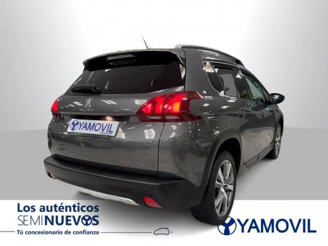 Peugeot 2008 PureTech 130 SANDS Allure 96 kW (130 CV)