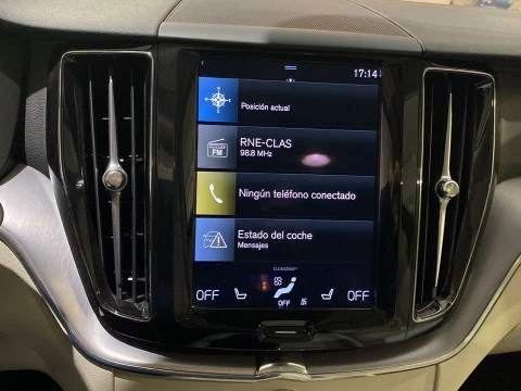 Volvo XC60 2.0 T6 RECHARGE R-DESIGN EXP AUTO 4WD 5P