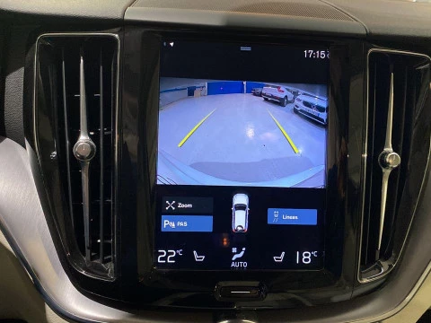 Volvo XC60 2.0 T6 RECHARGE R-DESIGN EXP AUTO 4WD 5P