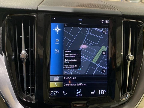 Volvo XC60 2.0 T6 RECHARGE R-DESIGN EXP AUTO 4WD 5P