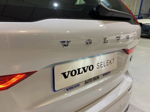 Volvo XC60 2.0 T6 RECHARGE R-DESIGN EXP AUTO 4WD 5P