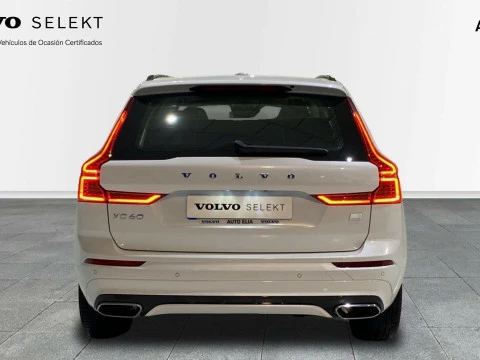 Volvo XC60 2.0 T6 RECHARGE R-DESIGN EXP AUTO 4WD 5P