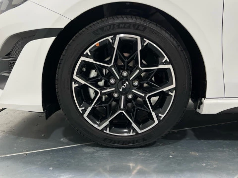 Kia Ceed 1.5 MHEV 118kW (160CV) GT Line DCT