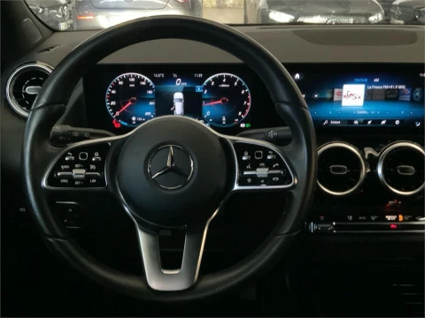 Mercedes-Benz GLA 180