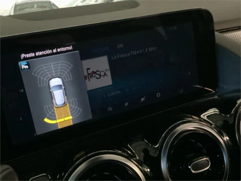 Mercedes-Benz GLA 180