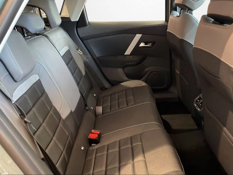 Citroën C4 Hybrid 145 ë-DCS6 Plus