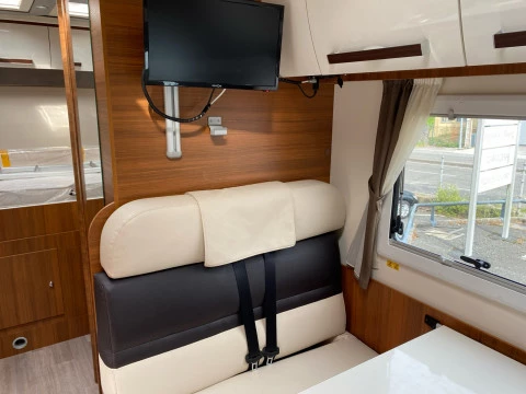 ELNAGH BARON BARON 26