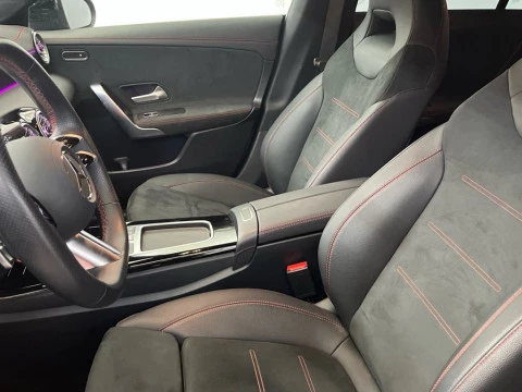 Mercedes-Benz CLA 220 d AMG Line