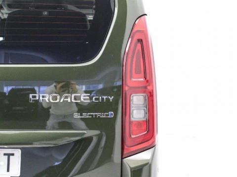 Toyota Proace PROACE CITY VERSO 50KWH EV L2