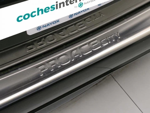 Toyota Proace PROACE CITY VERSO 50KWH EV L2