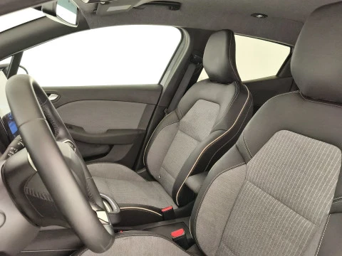 Renault Clio  E-TECH Full Hybrid Techno 105kW