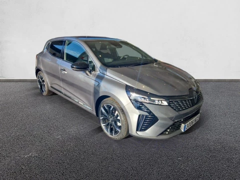 Renault Clio Techno full hybrid E-Tech 145 (103Kw)