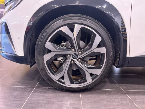 Renault Austral Techno Esprit Alpin Mild Hybrid 116kW AT