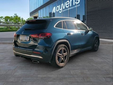 Mercedes-Benz GLA GLA 200 D