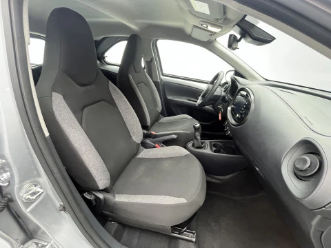 Toyota Aygo X Cross 1.0 VVT-I 72CV Play